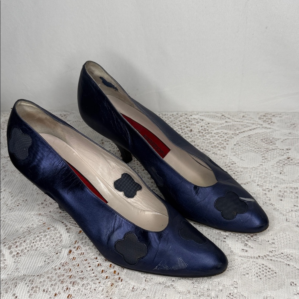 Maud Frizon satin blue VINTAGE floral appliqué slip on heels pumps sz 8